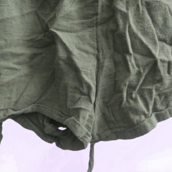 Hollister ultra high-rise flowy flowing breezy shorts in olive green size medium - Picture 8 of 8